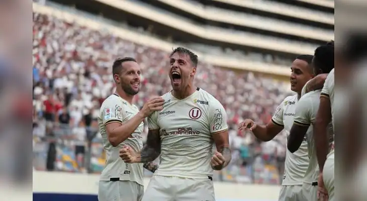 Denis le dio el triunfo a la 'U'