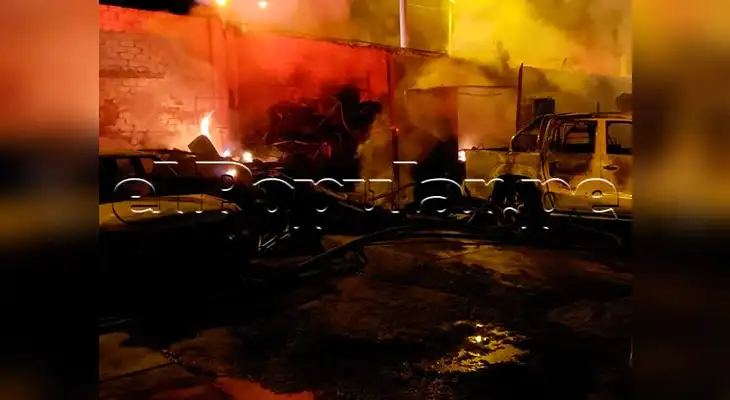 Se quemaron documentos y autos del Gobierno Regional de Arequipa