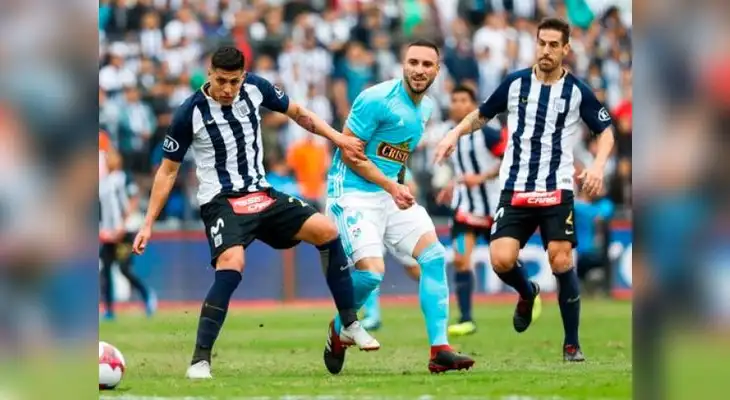 Fernando Pacheco anotó el gol de la victoria del Cristal sobre Alianza en Apertura 2019 Fernando Pacheco anotó el gol de la victoria del Cristal sobre Alianza en Apertura 2019