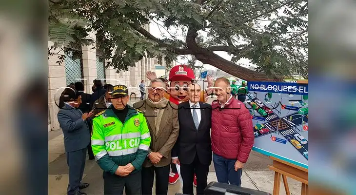 Jorge Muñoz reveló que “Pico y placa” continuará después de Lima 2019 Jorge Muñoz reveló que “Pico y placa” continuará después de Lima 2019