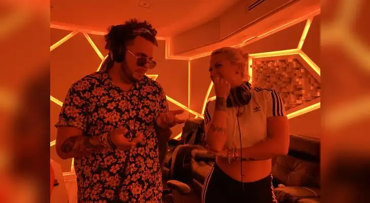 Rubia ha hecho buenas migas con el gran Maffio. Rubia ha hecho buenas migas con el gran Maffio.