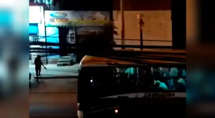 Alrededor de 50 pasajeros vivieron pánico en Chorrillos Alrededor de 50 pasajeros vivieron pánico en Chorrillos