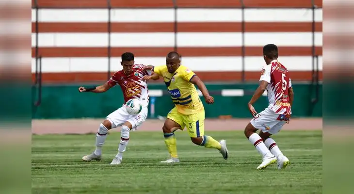 Carlos Stein ganó 2-1 a los Chavelines. FOTO: LIBERO
