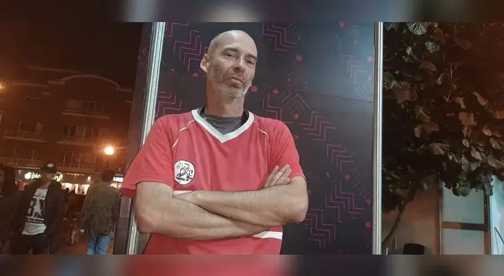 Periodista Andrés Burgo viajó en bus 85 horas para cubrir la final de la Copa Libertadores