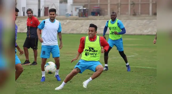 El fútbol argentino sería el nuevo destino de Cueva