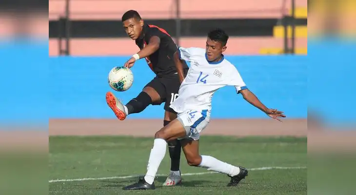 Pacheco jugó hoy con la sub 23 ante El Salvador