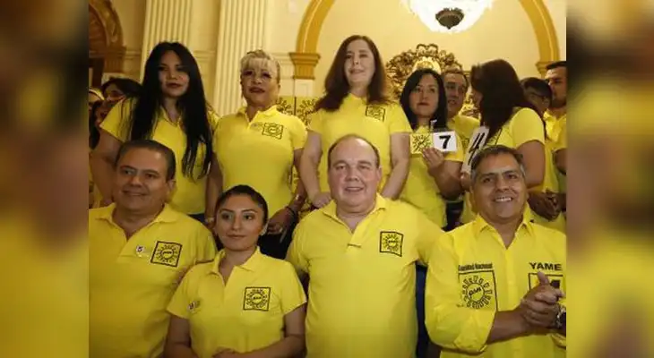 El partido liderado por Luis Castañeda Lossio señala que el JEE busca beneficiar a sus opositores El partido liderado por Luis Castañeda Lossio señala que el JEE busca beneficiar a sus opositores