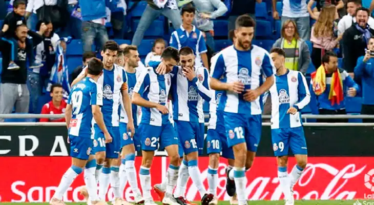 Espanyol tomará las medidas necesarias para no propagar virus en el plantel. Espanyol tomará las medidas necesarias para no propagar virus en el plantel.