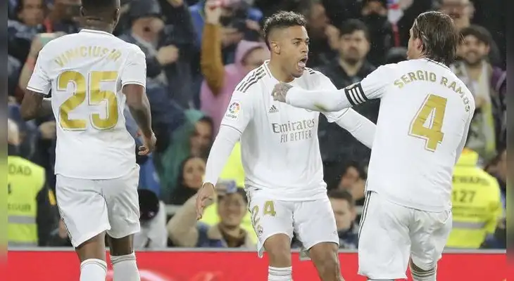 La Liga se terminaría de jugar a puertas cerradas