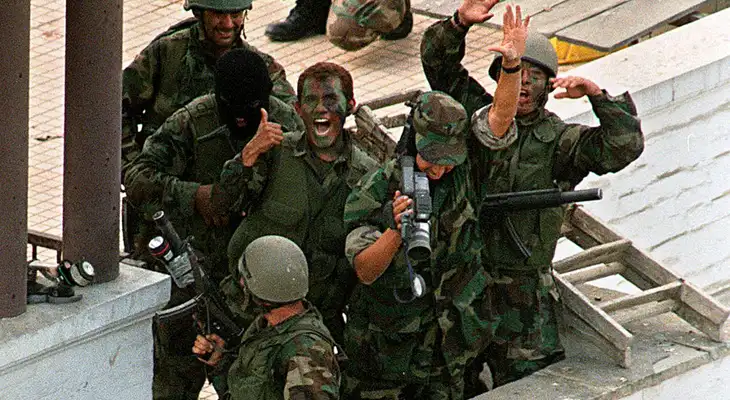 72 rehenes fueron liberados en la exitosa Operación Chavín de Huántar. 72 rehenes fueron liberados en la exitosa Operación Chavín de Huántar.