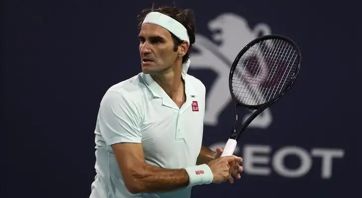 Federer revalorizada el trabajo de las enfermeras ante coronavirus. Federer revalorizada el trabajo de las enfermeras ante coronavirus.