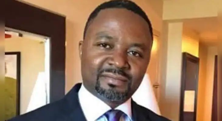 El religioso falleció 10 minutos después de recibir atención médica en la ciudad de Douala. El religioso falleció 10 minutos después de recibir atención médica en la ciudad de Douala.