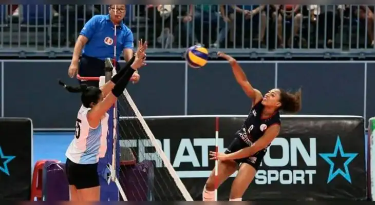 Los aficionados del voleibol contentos con su regreso.