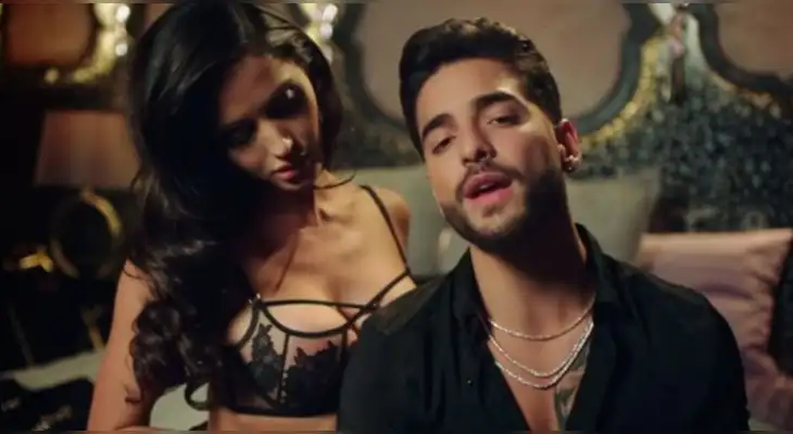 La ex de Maluma, Natalia Barulich, aseguró en un podcast que ella se entregó completamente al romance, pero sentía que él solo daba un 20 por ciento. La ex de Maluma, Natalia Barulich, aseguró en un podcast que ella se entregó completamente al romance, pero sentía que él solo daba un 20 por ciento.