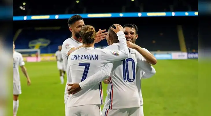Los franceses festejan con Mbappé