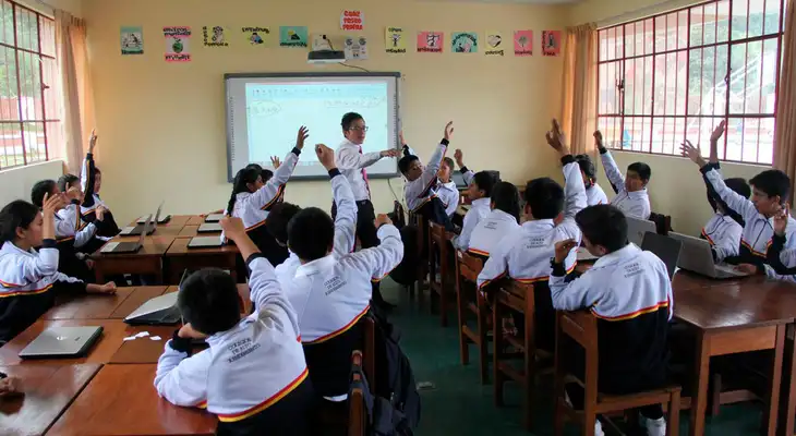 Clases escolares presenciales podrían empezar en marzo del 2021.