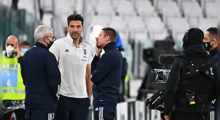 Juventus no aceptó postergar partido y estuco en campo de juego. Juventus no aceptó postergar partido y estuco en campo de juego.