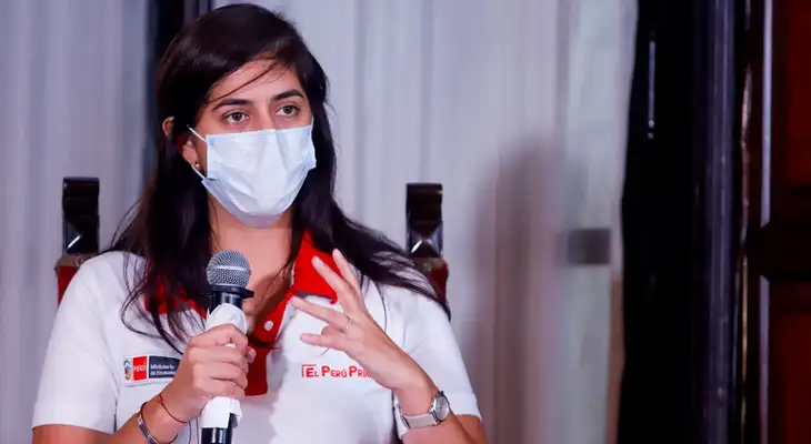 Ministra del MEF, María Antonieta Alva.