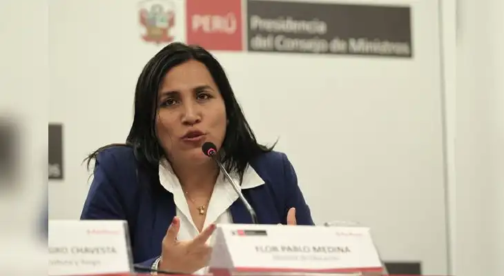 Flor Pablo se inscribió al Partido Morado con miras a las elecciones del próximo año. Flor Pablo se inscribió al Partido Morado con miras a las elecciones del próximo año.