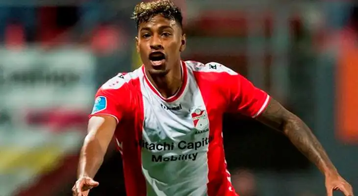Miguel Araujo explotó por la derrota del Emmen.