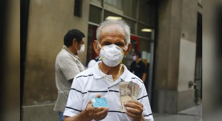 Fijan nuevo cronograma de pago para beneficiarios de la Banca celular y Cuenta DNI Fijan nuevo cronograma de pago para beneficiarios de la Banca celular y Cuenta DNI