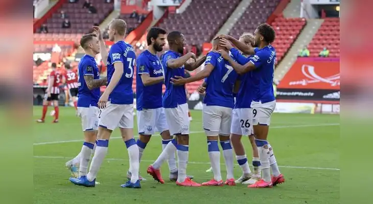 Everton ya está segundo en la tabla.