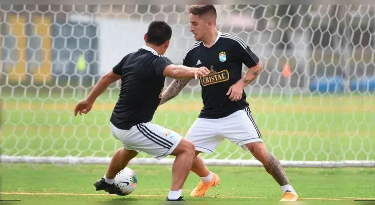 Hohberg desarrolló un trabajo intenso en su primer día en Sporting Cristal Hohberg desarrolló un trabajo intenso en su primer día en Sporting Cristal