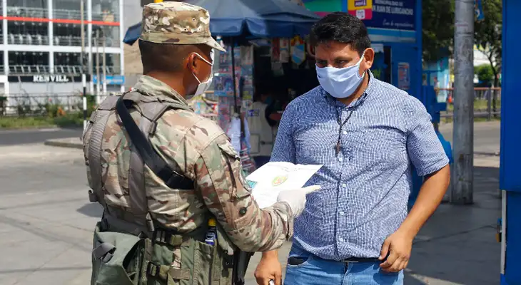 Ya empezó la cuarentena en diez regiones del país para detener los contagios por el coronavirus. Conoce aquí los detalles del permiso laboral.