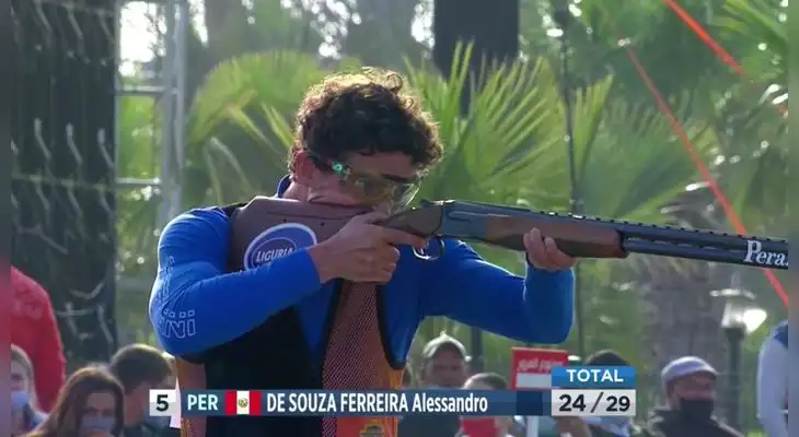 El peruano obtuvo el quinto lugar rompiendo 25 platos El peruano obtuvo el quinto lugar rompiendo 25 platos