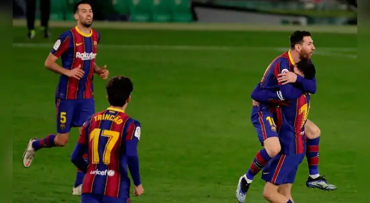 Festejo  por el gol de Messi que significó el empate transitorio 1-1  con Betis.