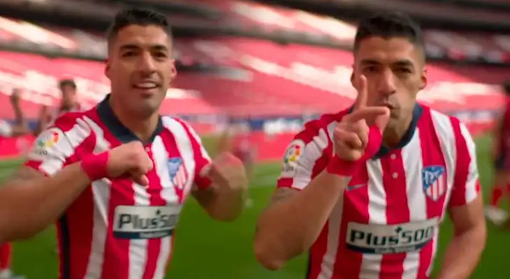 Luis Suárez celebró al ritmo de la gallinita. Luis Suárez celebró al ritmo de la gallinita.