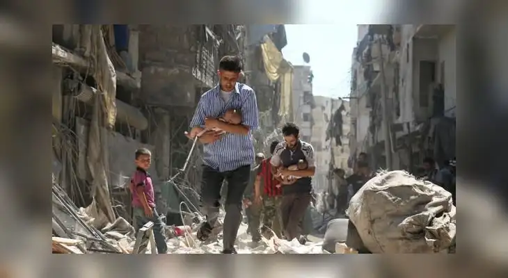 Desde su inicio, la guerra en Siria ha ocasionado la muerte de miles de niños, mujeres y adultos, y el fin parece estar lejos. Desde su inicio, la guerra en Siria ha ocasionado la muerte de miles de niños, mujeres y adultos, y el fin parece estar lejos.