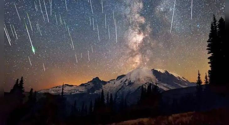 El fenómeno Eta Acuáridas proviene de los fragmentos del cometa Halley.