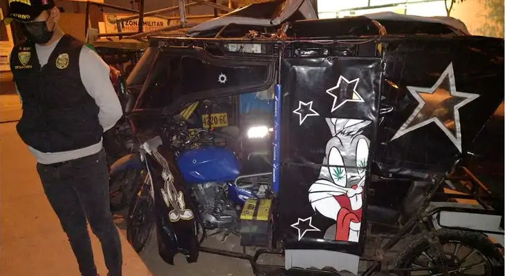 Delincuentes iban a bordo de una mototaxi. Delincuentes iban a bordo de una mototaxi.