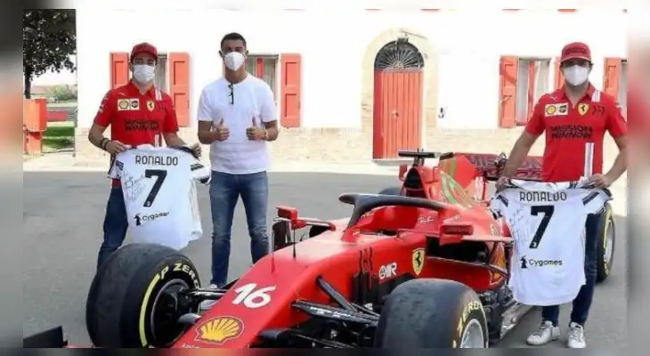 Cristiano visita el cuartel general de Ferrari Cristiano visita el cuartel general de Ferrari
