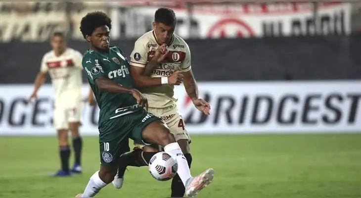 Universitario buscará ante Palmeiras en Sao Paulo la clasificación.