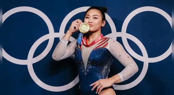 Sunisa Lee gana medalla de oro en gimnasia artística en los Juegos Olímpicos de Tokio 2020. Sunisa Lee gana medalla de oro en gimnasia artística en los Juegos Olímpicos de Tokio 2020.