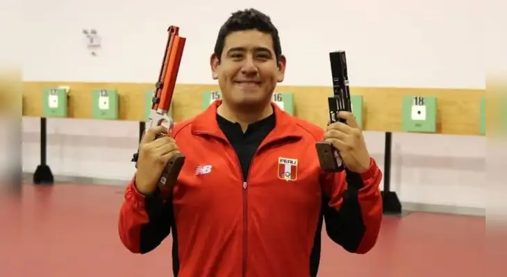 El tirador Marko Carrillo aún suena con la clasificación . El tirador Marko Carrillo aún suena con la clasificación .