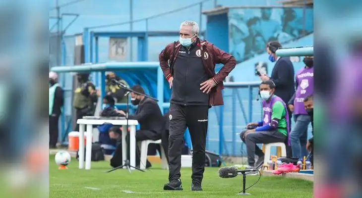 Gregorio Pérez, técnico de Universitario no terminó satisfecho con el rendimiento de su equipo. Gregorio Pérez, técnico de Universitario no terminó satisfecho con el rendimiento de su equipo.