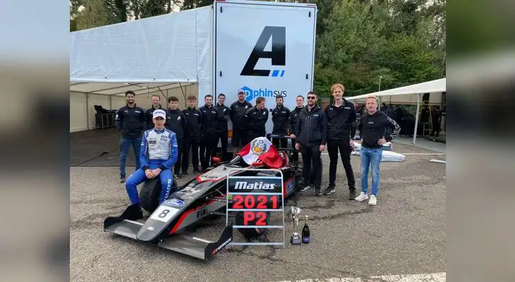 Miguel Zagaceta dejó en el alto el deporte motor peruano en la F-4 Británica Miguel Zagaceta dejó en el alto el deporte motor peruano en la F-4 Británica