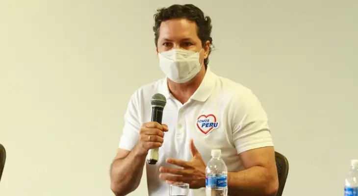 Excandidato es cuestionado por ejercer el cargo de presidente de Perupetro. Excandidato es cuestionado por ejercer el cargo de presidente de Perupetro.