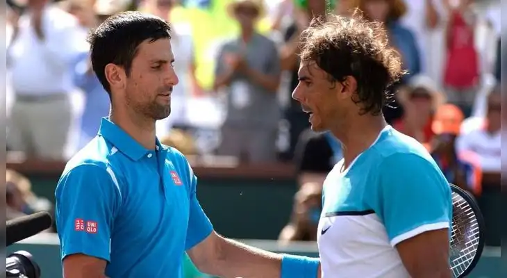 DJokovic y Nadal rivales en la cancha pero solidarios a momentos de felicitaciones. DJokovic y Nadal rivales en la cancha pero solidarios a momentos de felicitaciones.