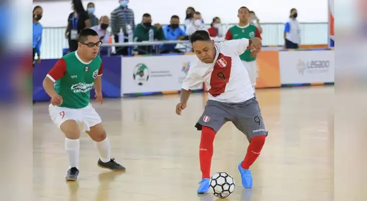 ¡Gran inicio! Perú ganó el partido por goleada a la selección de Futsal Down de México en la Videna.