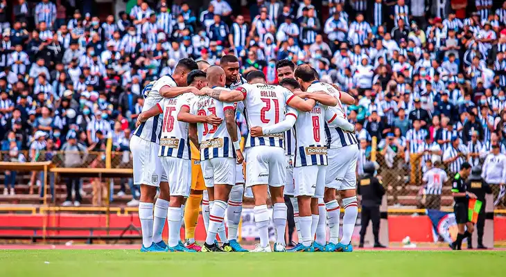 Los jugadores de Alianza Lima recibirán entre tres y seis fechas. Los jugadores de Alianza Lima recibirán entre tres y seis fechas.