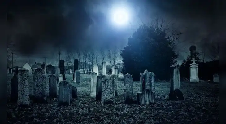 Soñar con cementerio es casi una pesadilla para quien lo experimenta.