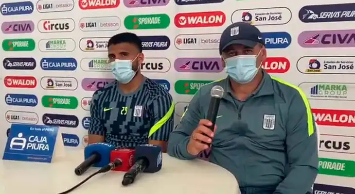 Carlos Bustos dio su palabra tras la victoria de Alianza Lima 2-1 Atlético Grau en Piura Carlos Bustos dio su palabra tras la victoria de Alianza Lima 2-1 Atlético Grau en Piura