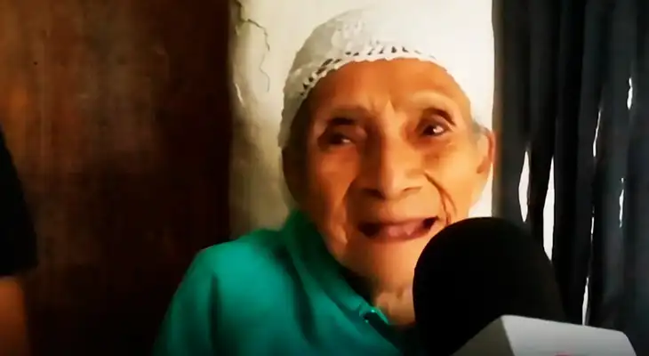 Mujer más longeva de Honduras cumple 111 años: “Me siento muy alegre por la gracia de Dios”