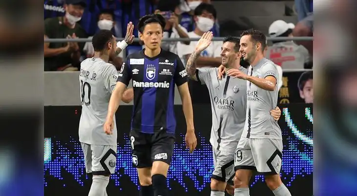 Fstejo del PSG se unen a la postal Neymar, Messi y Sarabia. Fstejo del PSG se unen a la postal Neymar, Messi y Sarabia.