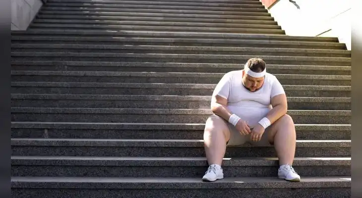 Muchas personas a nivel mundial padecen de obesidad.