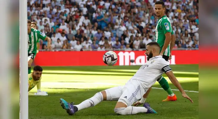 La lesión del crack francés Benzema no solo preocupa al Real sino también a la selección.